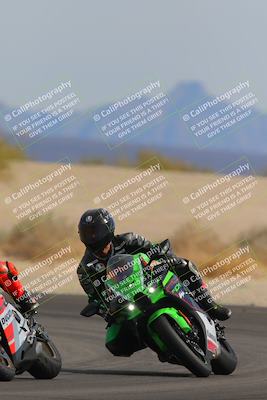 media/Nov-05-2022-SoCal Trackdays (Sat) [[f8d9b725ab]]/Turn 4 Tree of Life (125pm)/